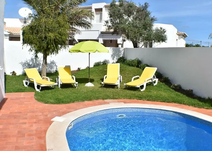 Amendoeira-pool Heated - By Algarkasa Vakantiehuis