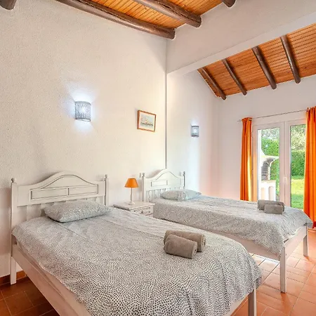 Amendoeira-pool Heated - By Algarkasa *