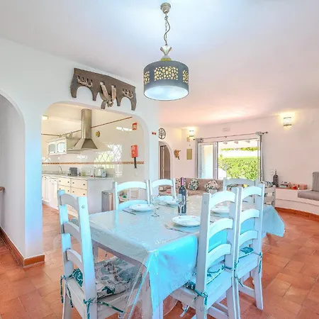 Amendoeira-pool Heated - By Algarkasa Guia (Faro)